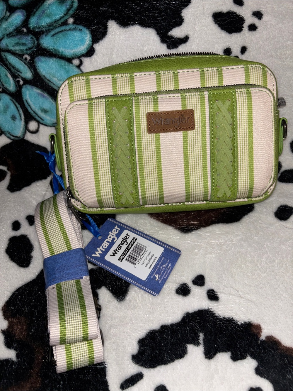 Wrangler Green and Cream Striped Canvas Crossbody Wallet